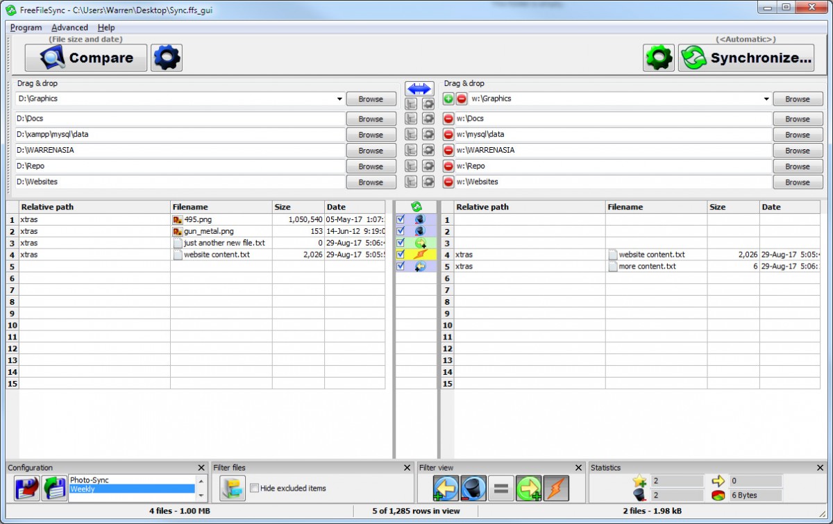 Screenshot of FreeFileSync while syncing