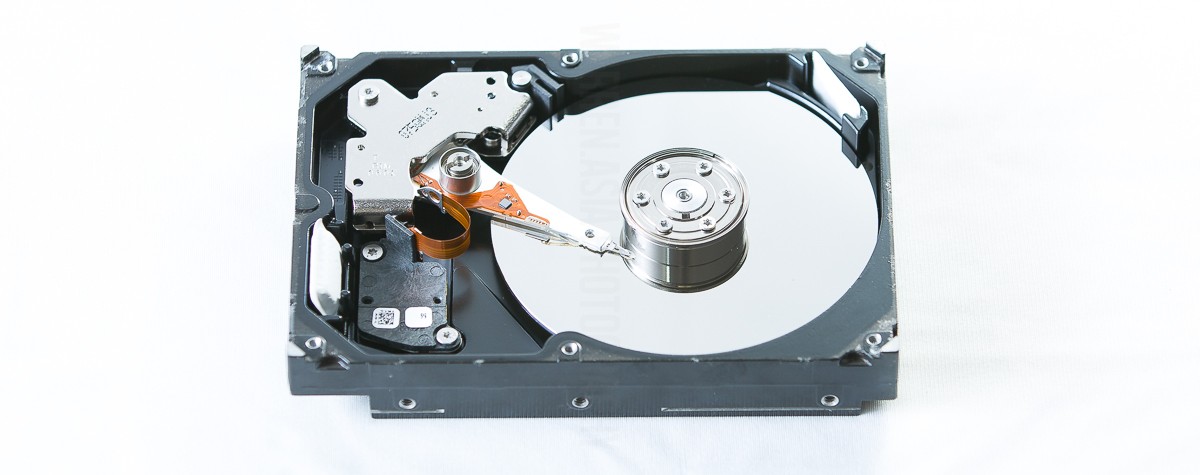 Hard disk data recovery